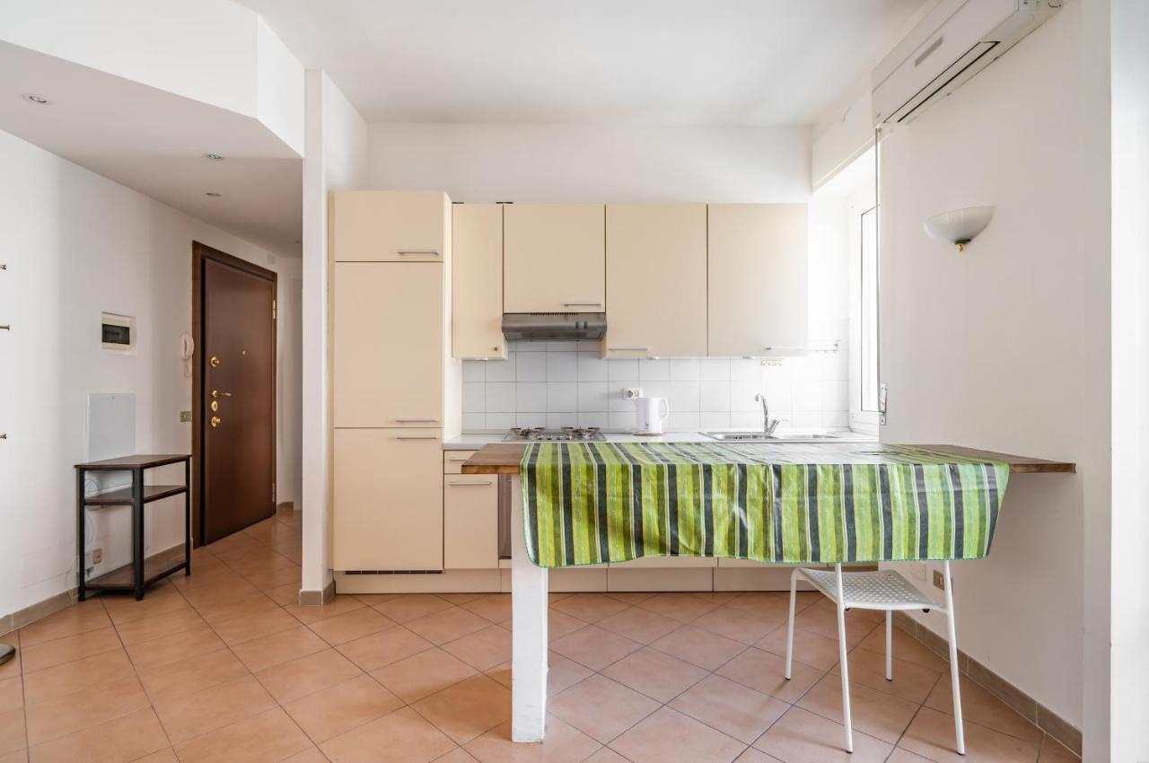 Appartamento Cozy X4 - 450 Far From Lambrate Fs